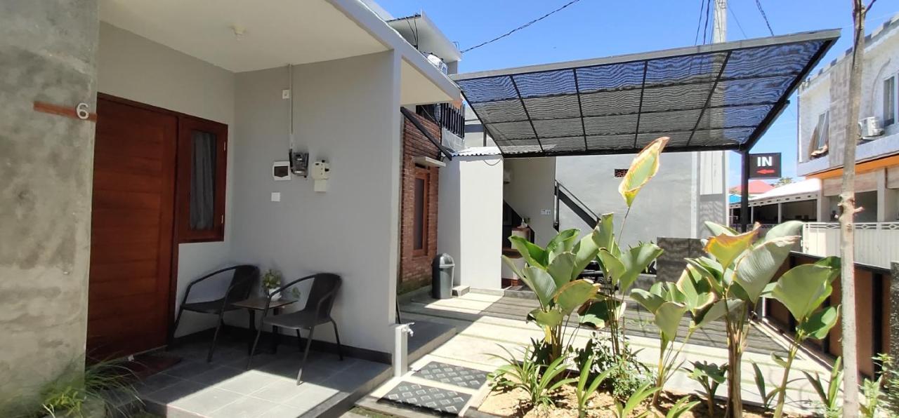 Hotel Embe Pitoe Syariah Gejayan Mitra Reddoorz Pakualaman Exterior foto